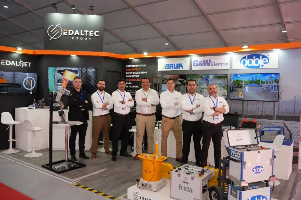 Equipo Edaltec junto a representantes de marcas.